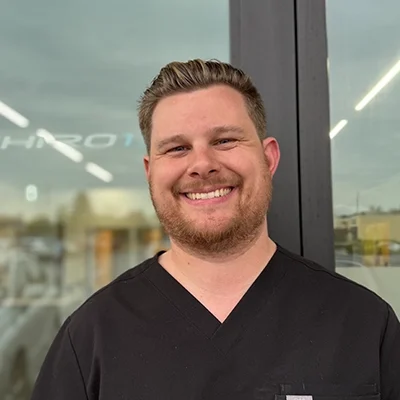 Chiropractor Federal Way WA Huxley Cross